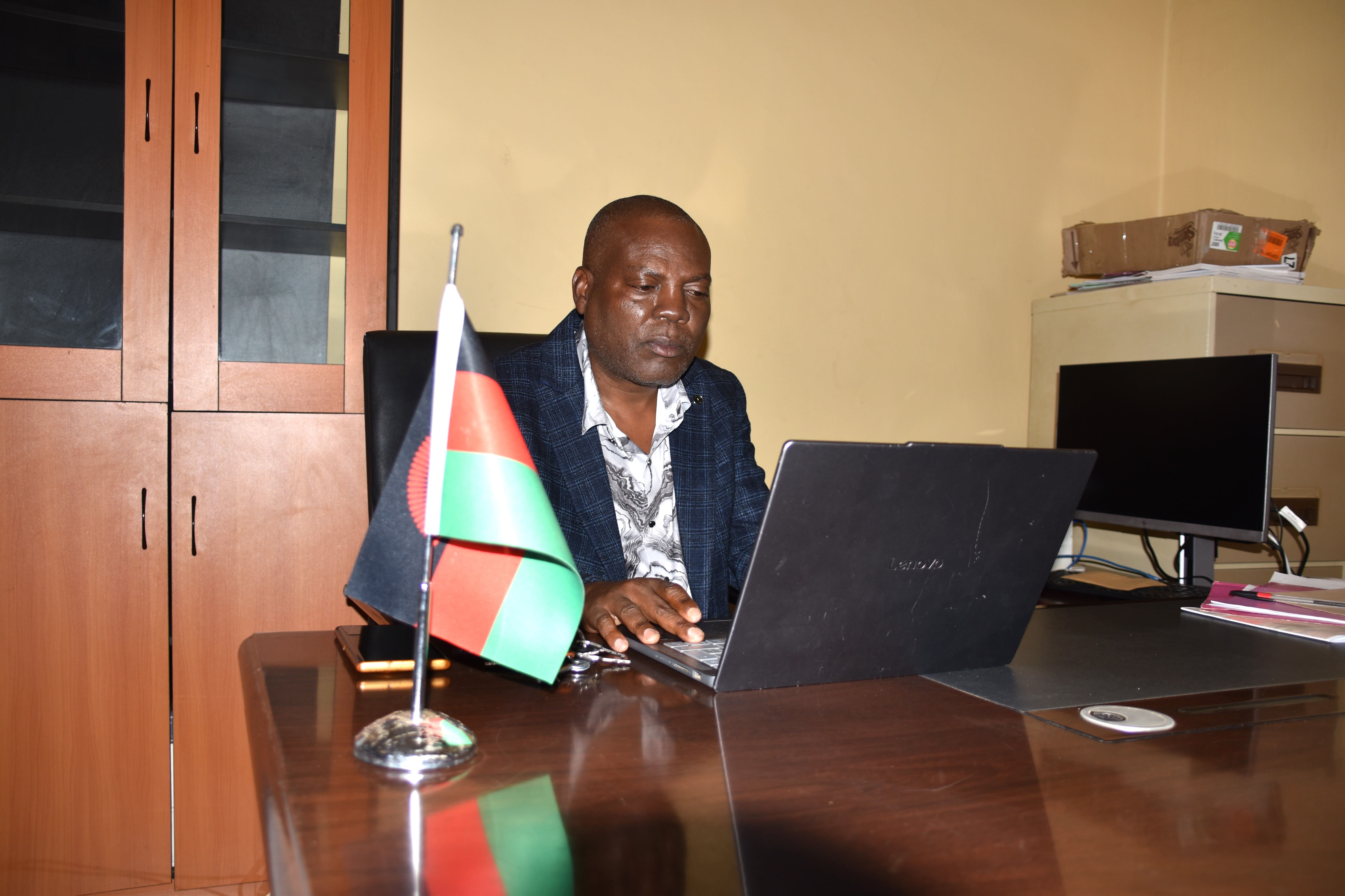 Mr. Obed Mwalughali